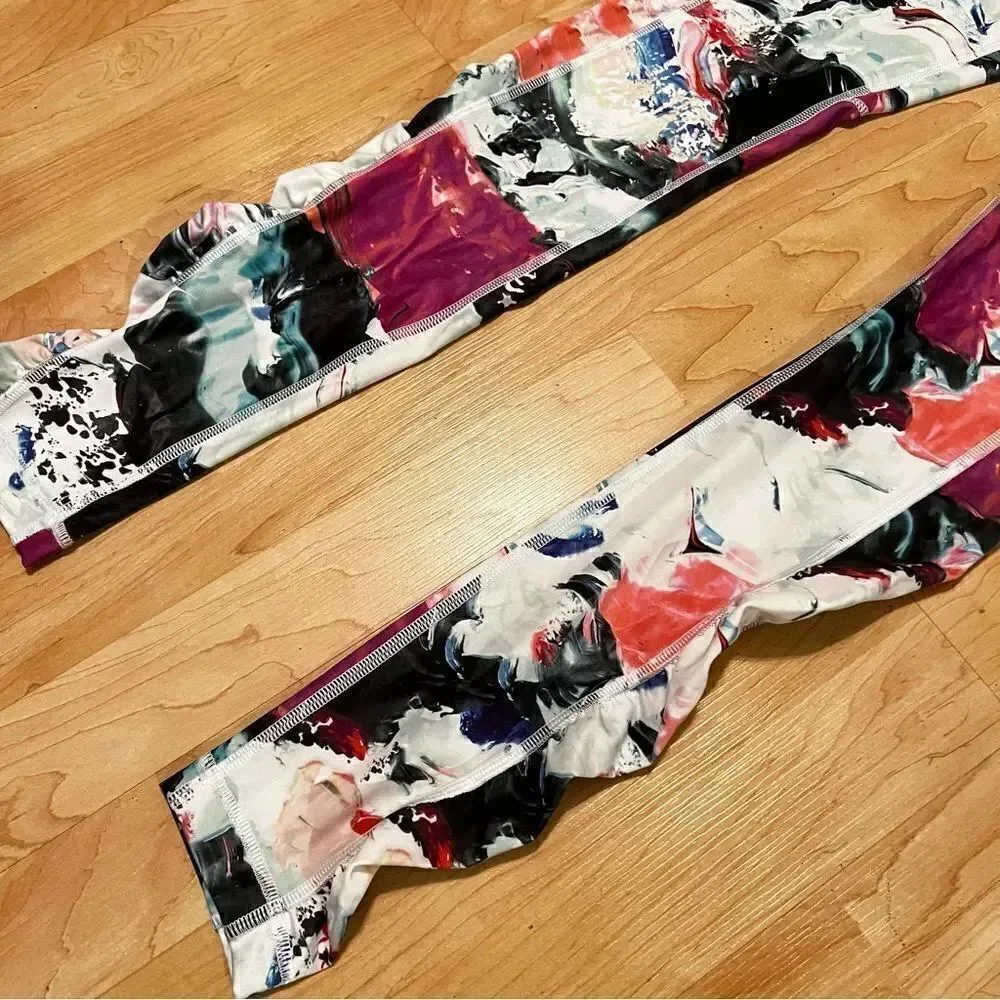 Lululemon Multi-Color Purple Black and White Speed Tight III Women’s 4